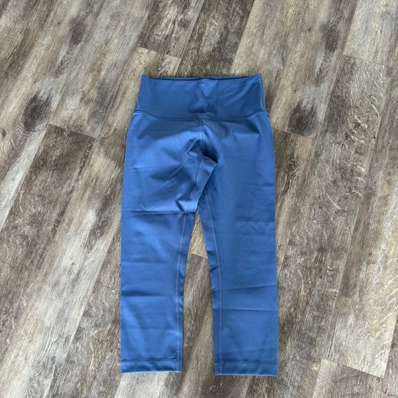 NWOT! Lululemon 🍋 Wunder Under High-Rise Crop 21” Leggjng - Purple/Lavender - Picture 7 of 7